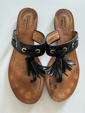 COACH Black Leather Tassel Thong Sandals 7.5B